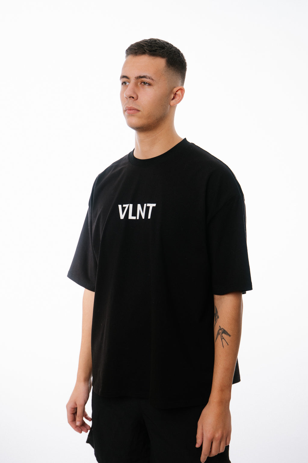 OVERSIZED ESSENTIALS T-SHIRT | LEGACY SERIES